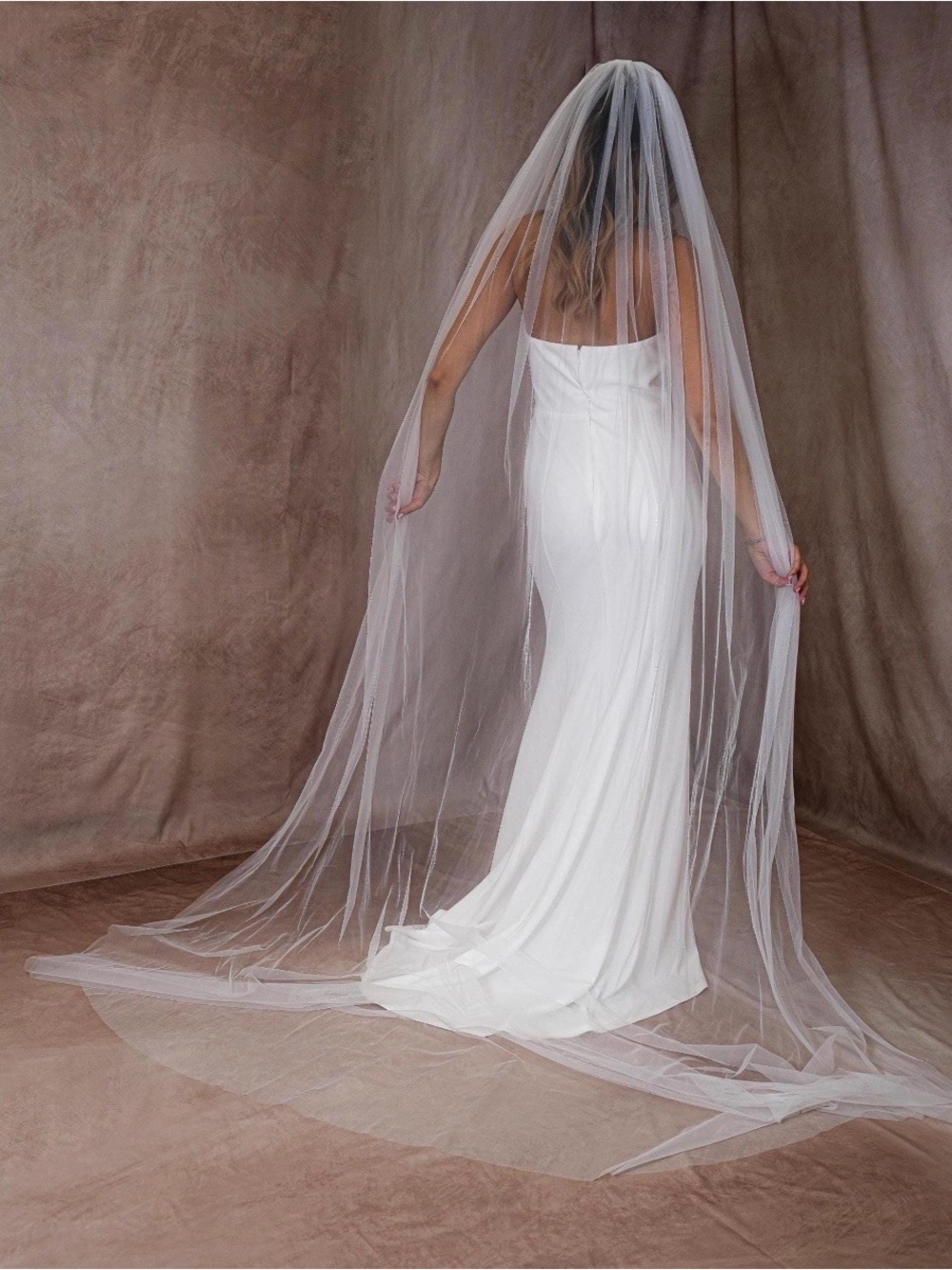 Long White Bridal Veil - Single Layer Elegant Tulle